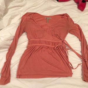 🔥5 FOR $25🔥 BCBG Blush Pink Wrap Long Sleeve Top